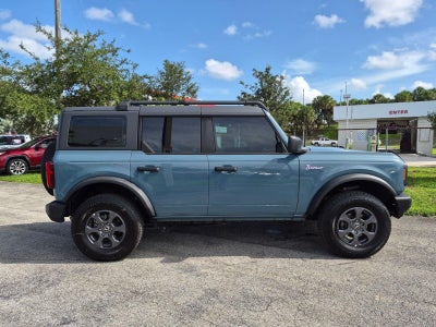 2022 Ford Bronco Base 4 Door 4x4