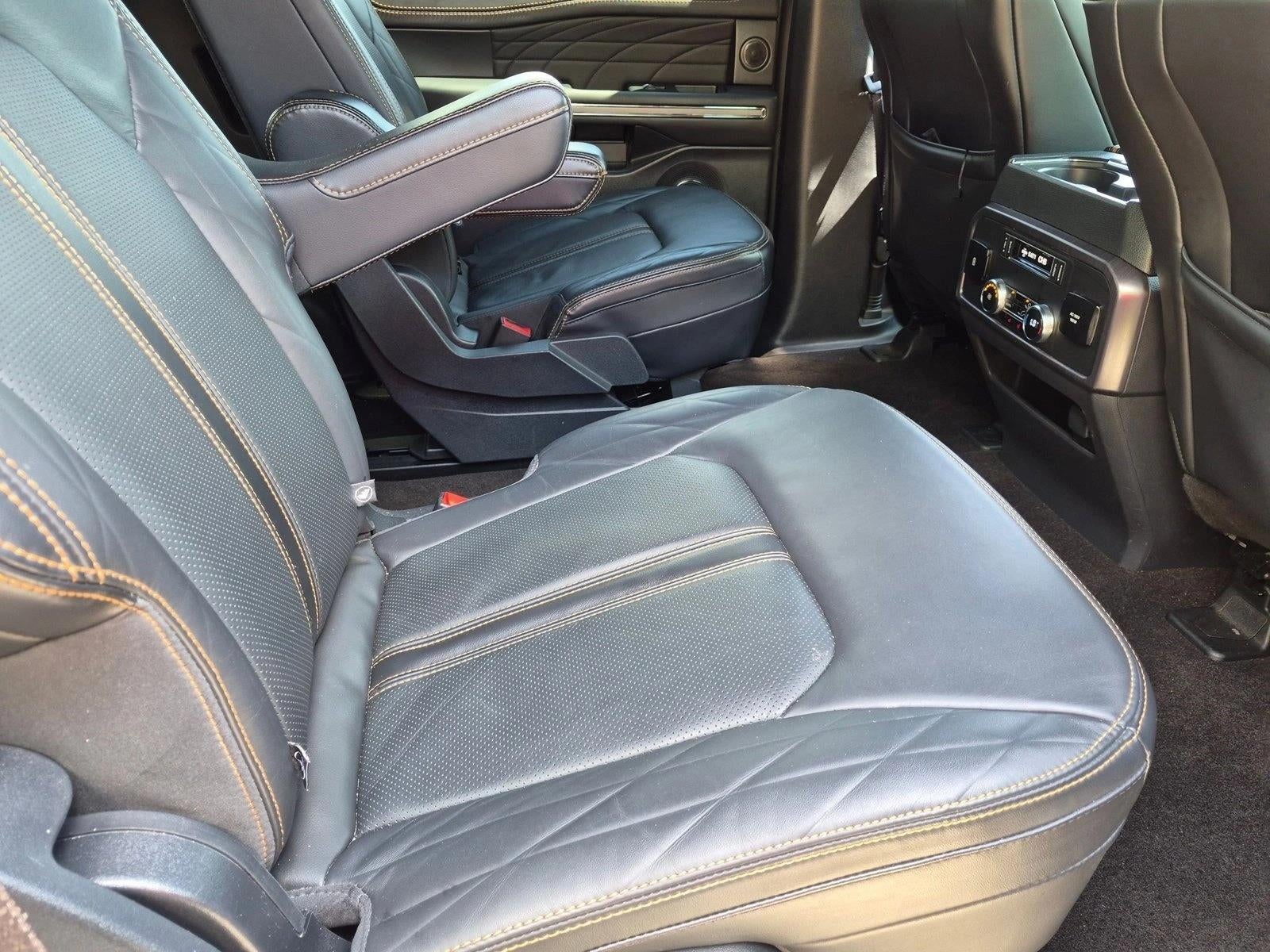 2023 Ford Expedition Platinum 4x2