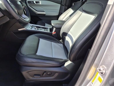 2023 Ford Explorer XLT RWD