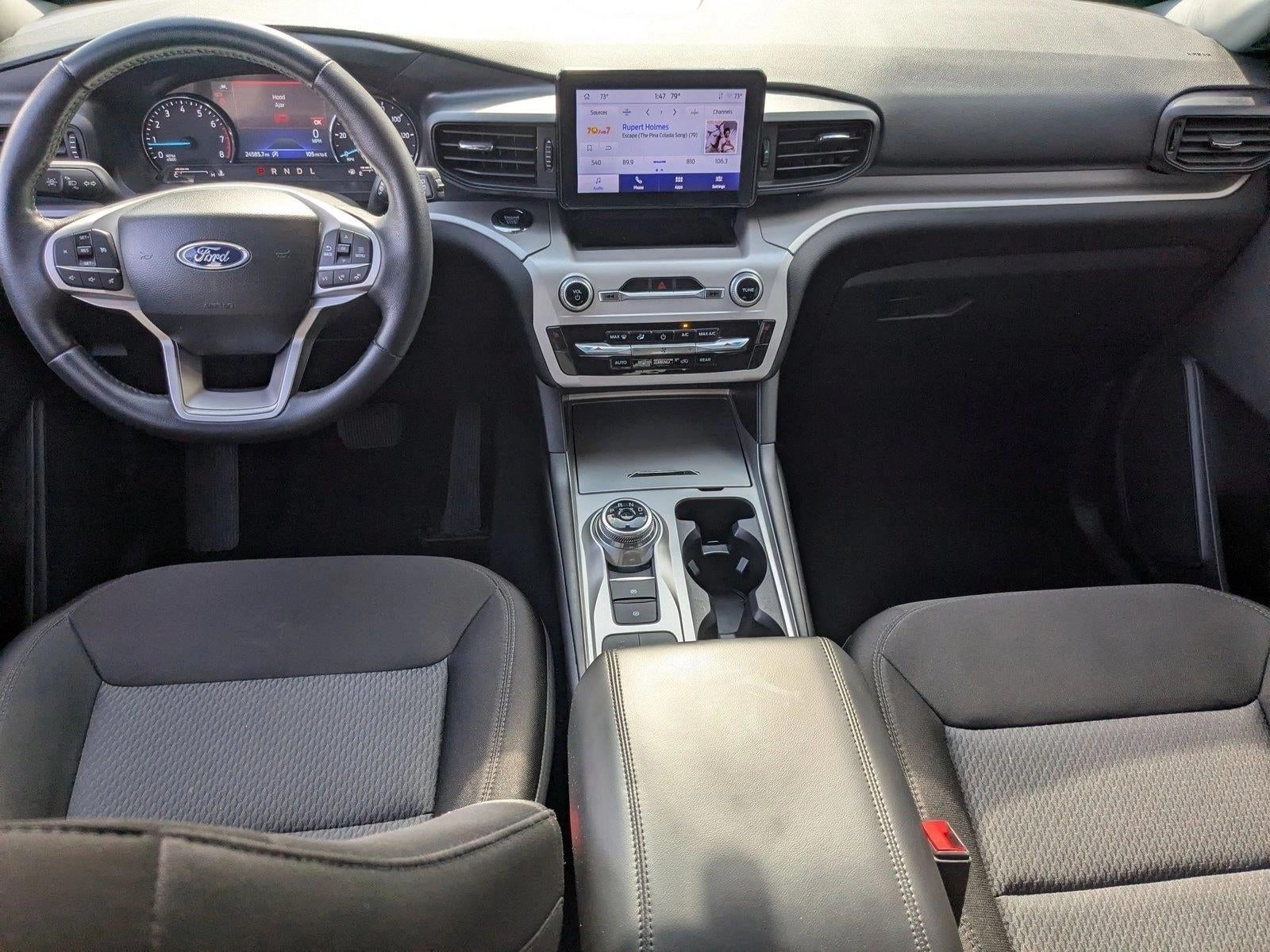 2023 Ford Explorer XLT RWD