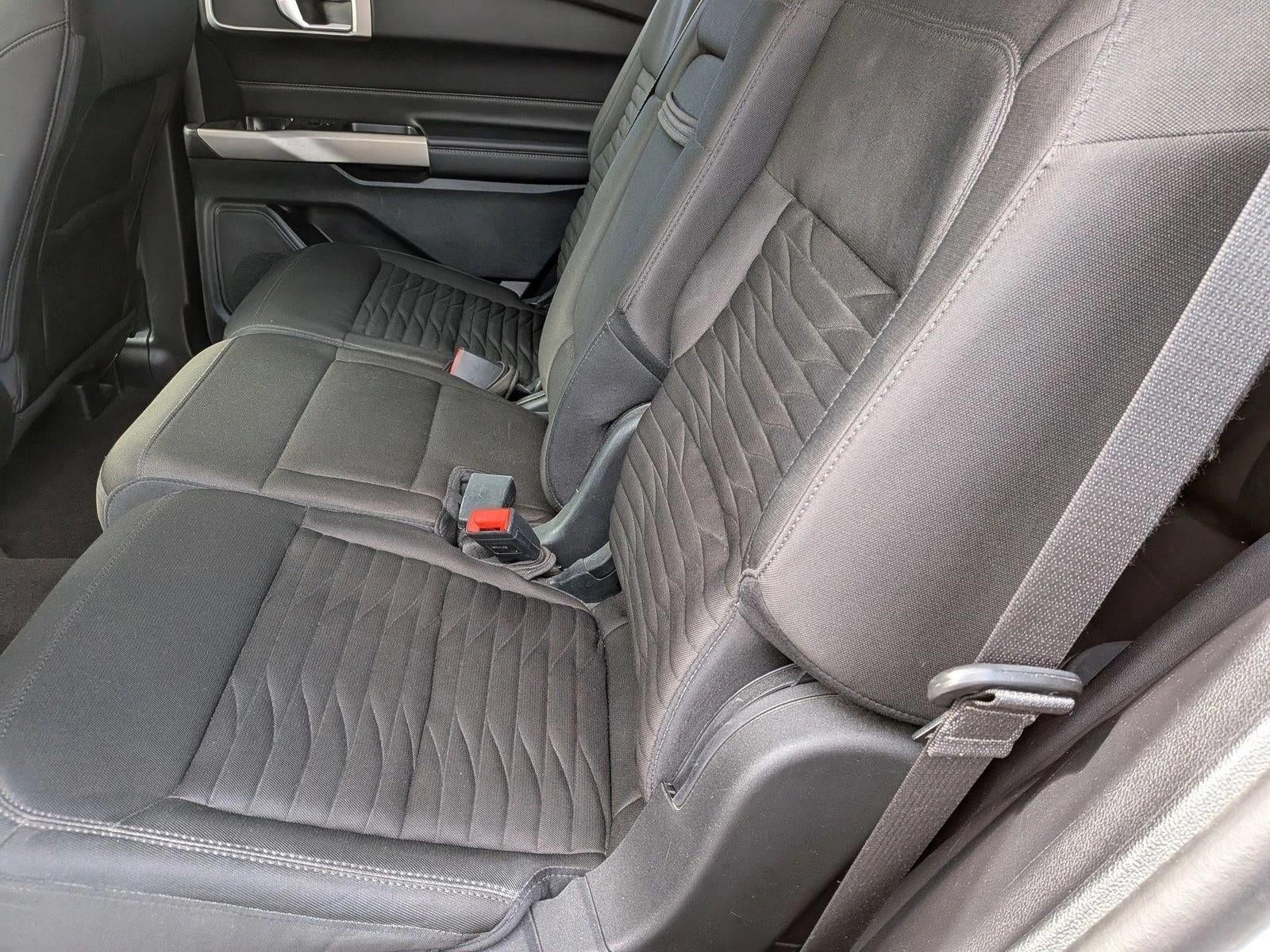 2021 Ford Explorer XLT RWD