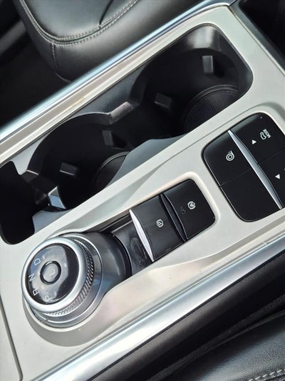 2023 Ford Explorer XLT RWD