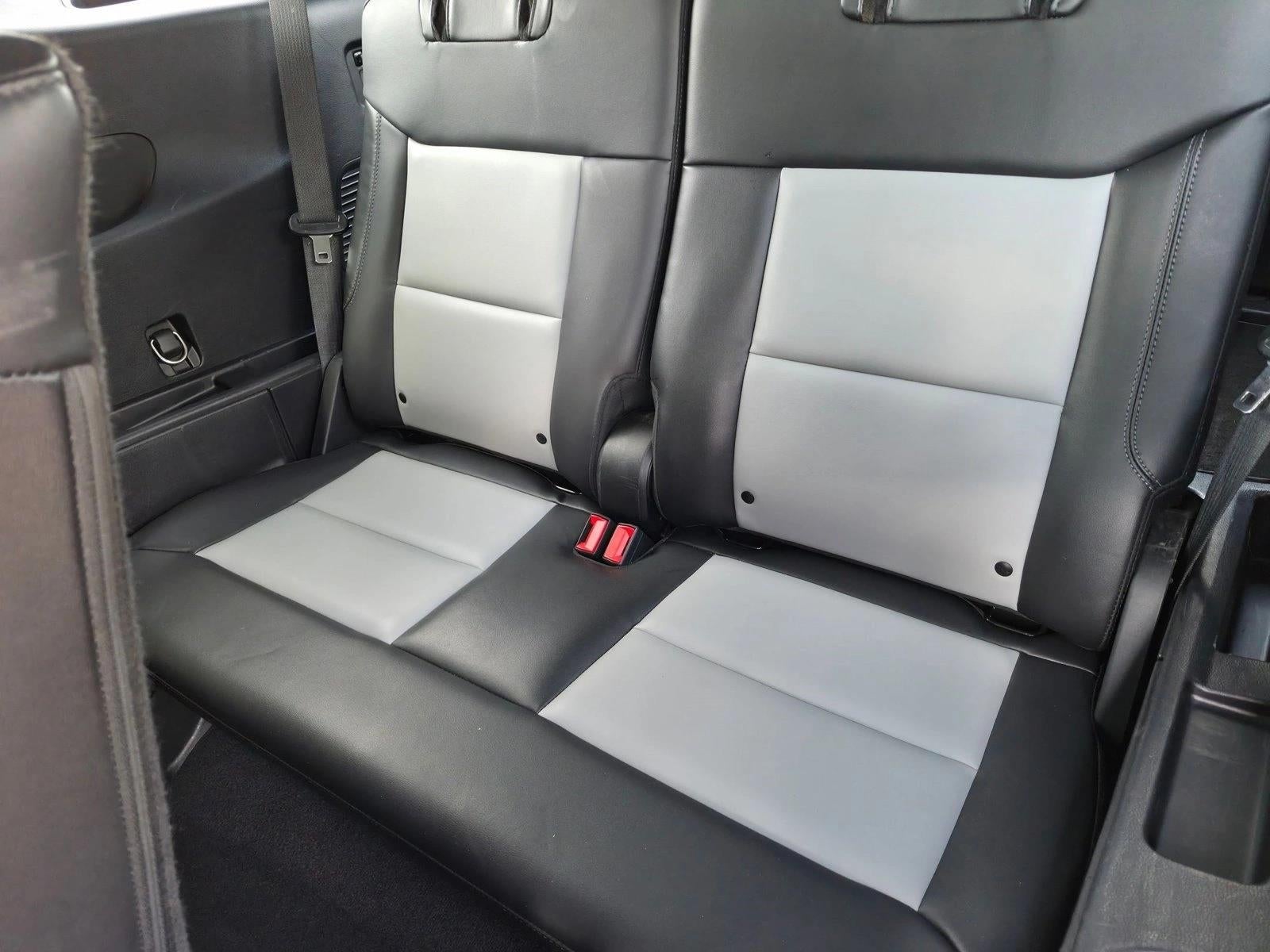 2022 Ford Explorer XLT RWD