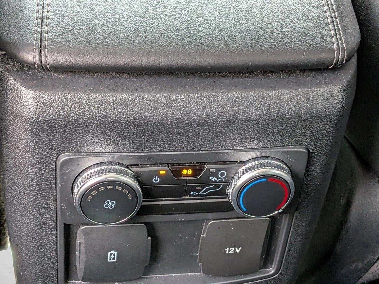 2023 Ford Explorer XLT RWD