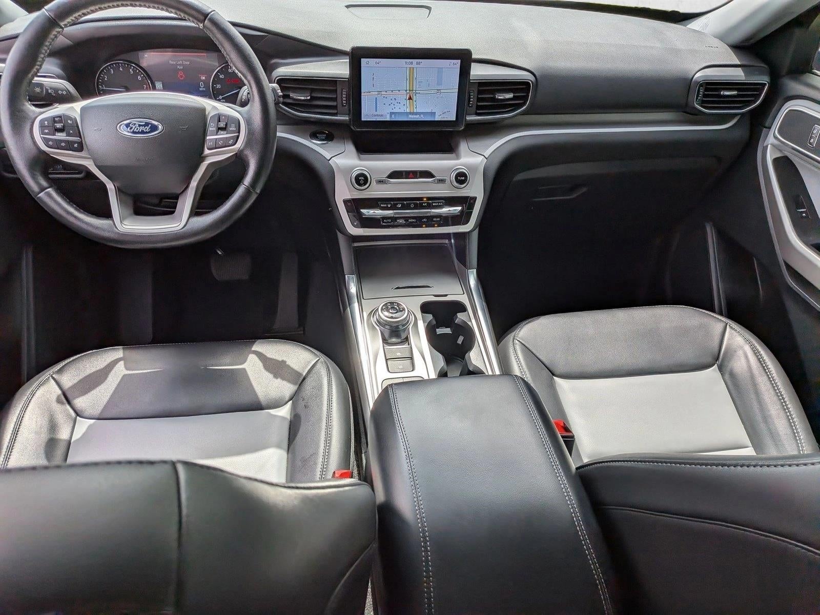 2023 Ford Explorer XLT RWD