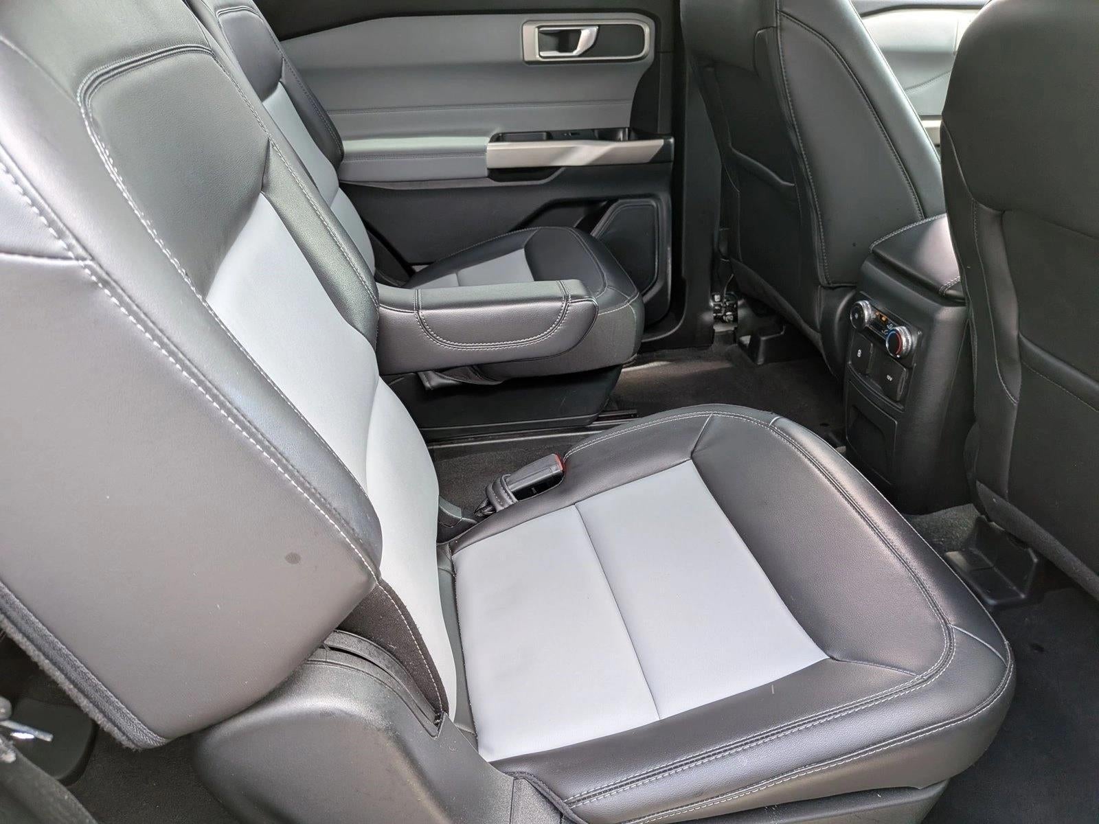 2023 Ford Explorer XLT RWD