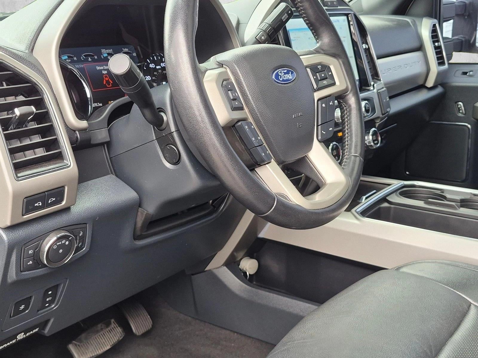 2022 Ford Super Duty F-250 SRW LARIAT 4WD Crew Cab 6.75' Box