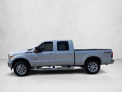 2013 Ford Super Duty F-250 SRW 4WD Crew Cab 6-3/4 Ft Box Lariat