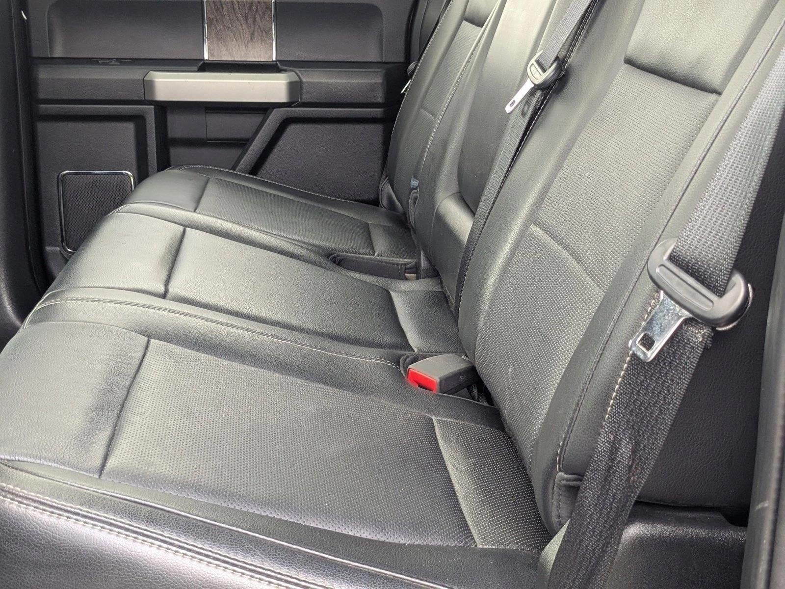 2019 Ford Super Duty F-350 SRW LARIAT 4WD Crew Cab 6.75' Box