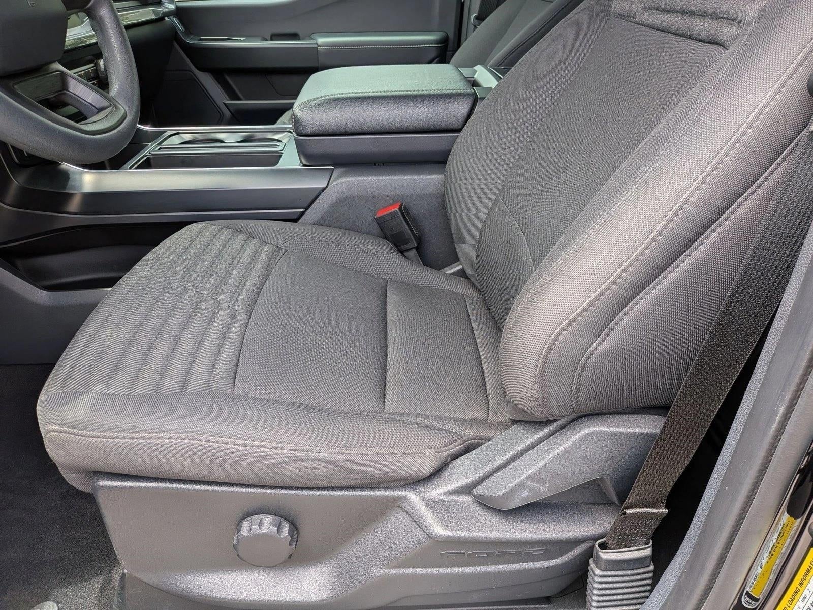 2023 Ford F-150 XL 2WD SuperCrew 5.5' Box