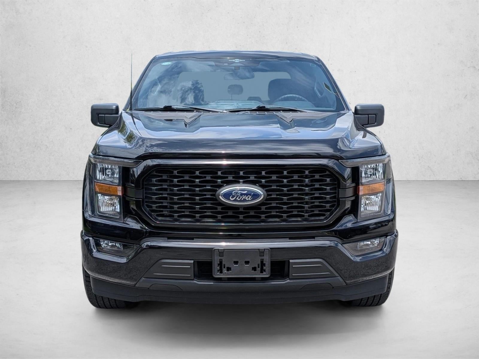 2023 Ford F-150 XL 2WD SuperCrew 5.5' Box