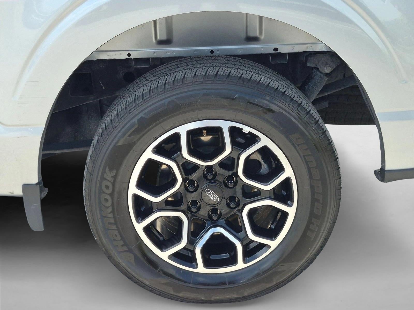 2023 Ford F-150 XL 2WD SuperCrew 5.5' Box