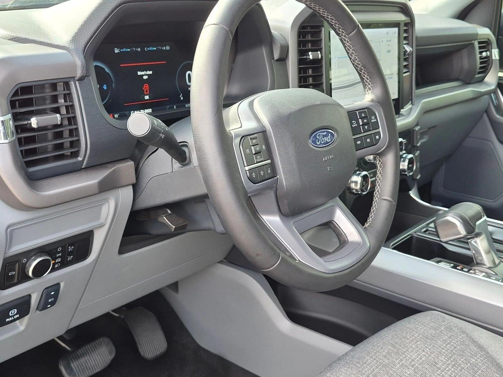 2025 Ford F-150 Lightning XLT 4WD SuperCrew 5.5' Box