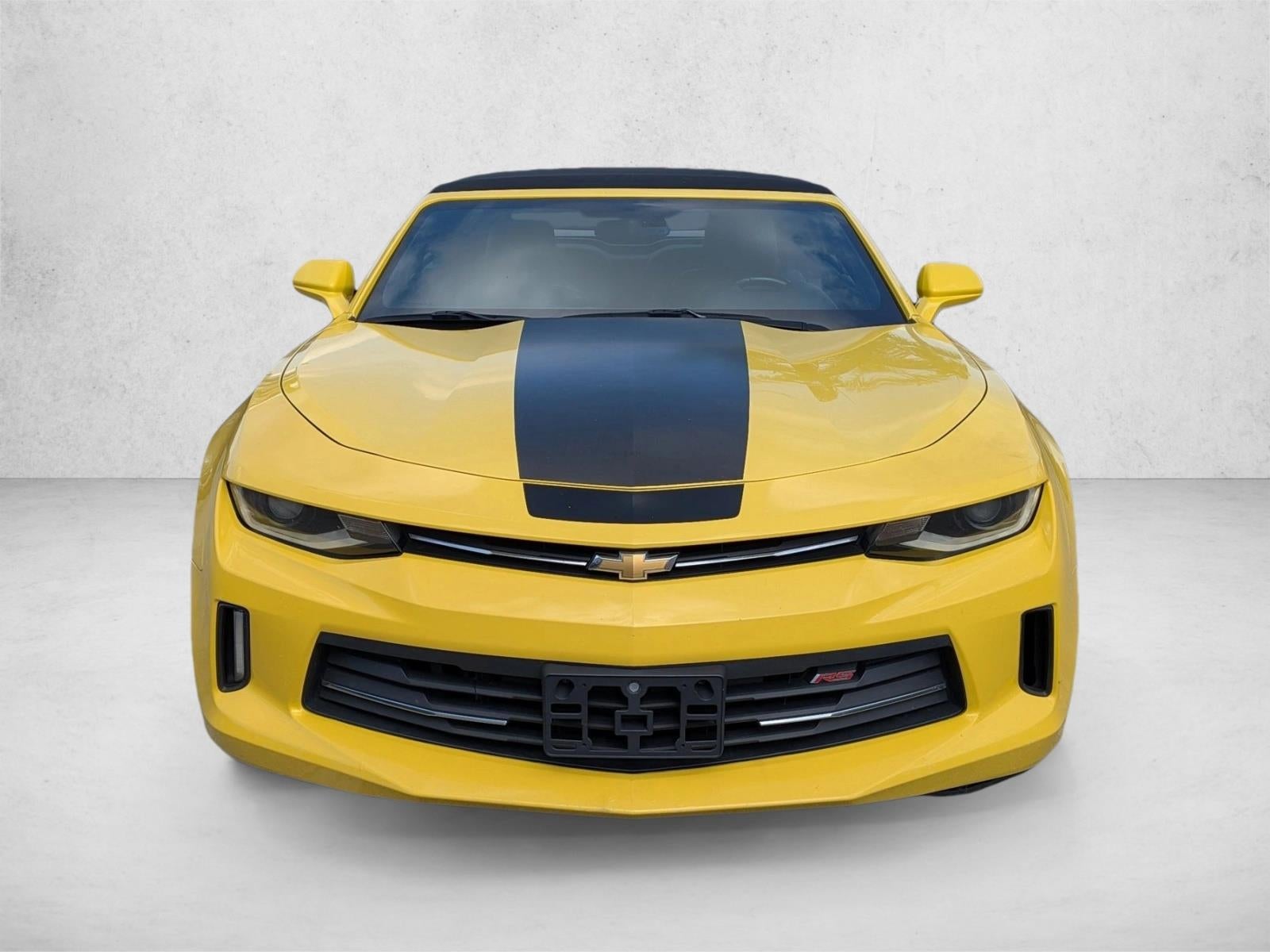 2017 Chevrolet Camaro 2dr Convertible 2LT