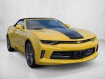 2017 Chevrolet Camaro 2dr Convertible 2LT