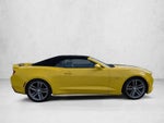 2017 Chevrolet Camaro 2dr Convertible 2LT