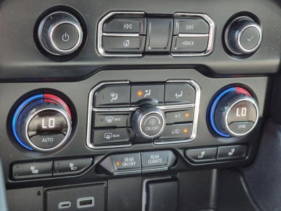 2023 Chevrolet Suburban 4WD Z71
