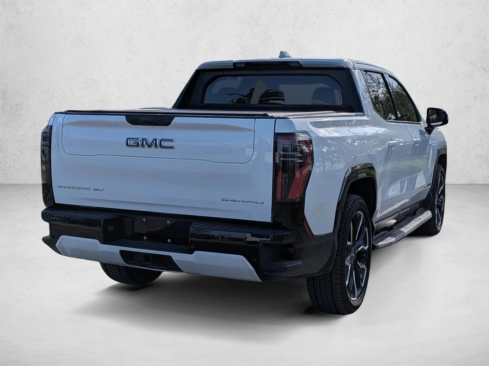 2025 GMC Sierra EV e4WD Crew Cab Extended Range Denali