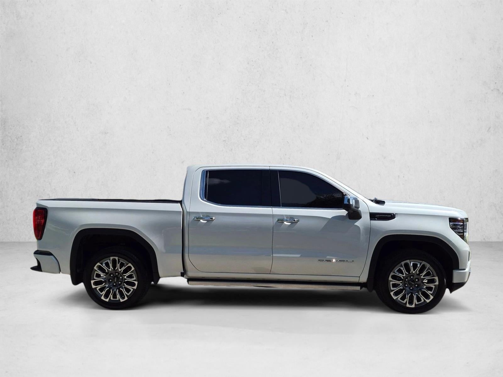 2025 GMC Sierra 1500 Crew Cab Short Box 4-Wheel Drive Denali Ultimate