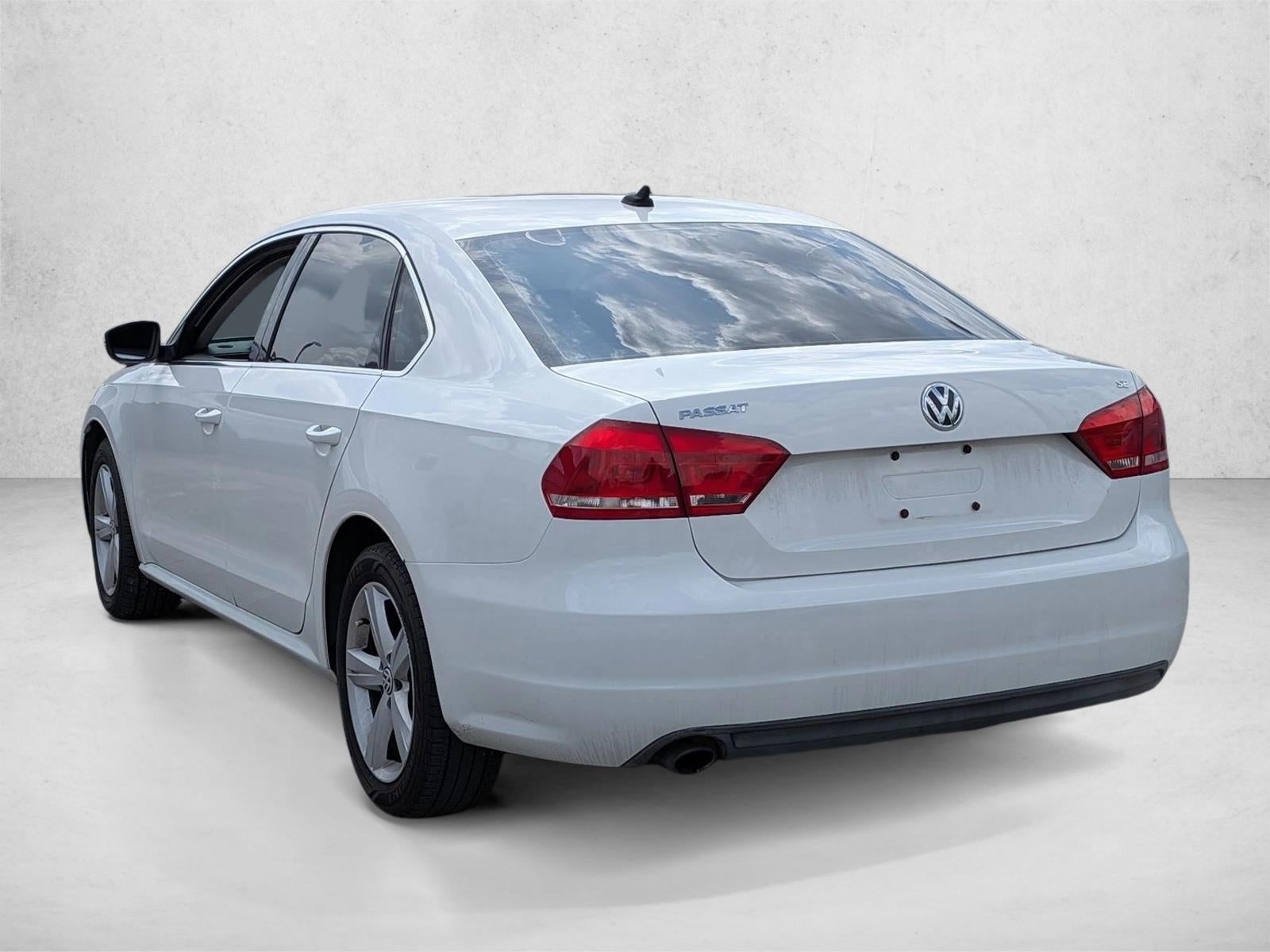 2013 Volkswagen Passat 4dr Sdn 2.5L Auto SE w/Sunroof PZEV
