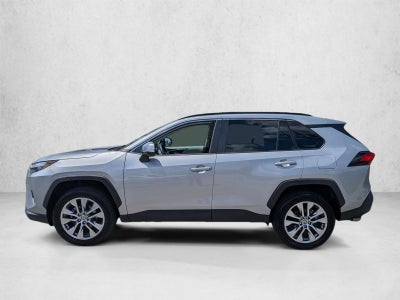 2022 Toyota RAV4 XLE Premium FWD (Natl)