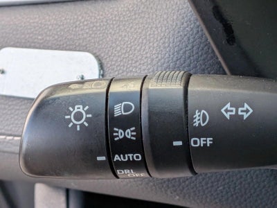 2019 Toyota RAV4 XLE FWD (GS)