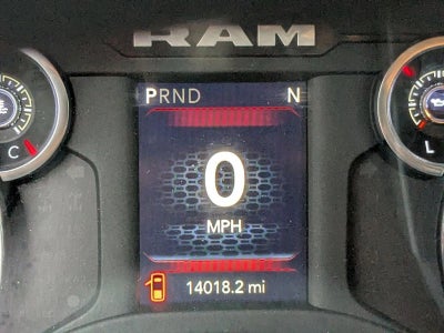 2024 RAM 3500 Tradesman 4x4 Crew Cab 8' Box