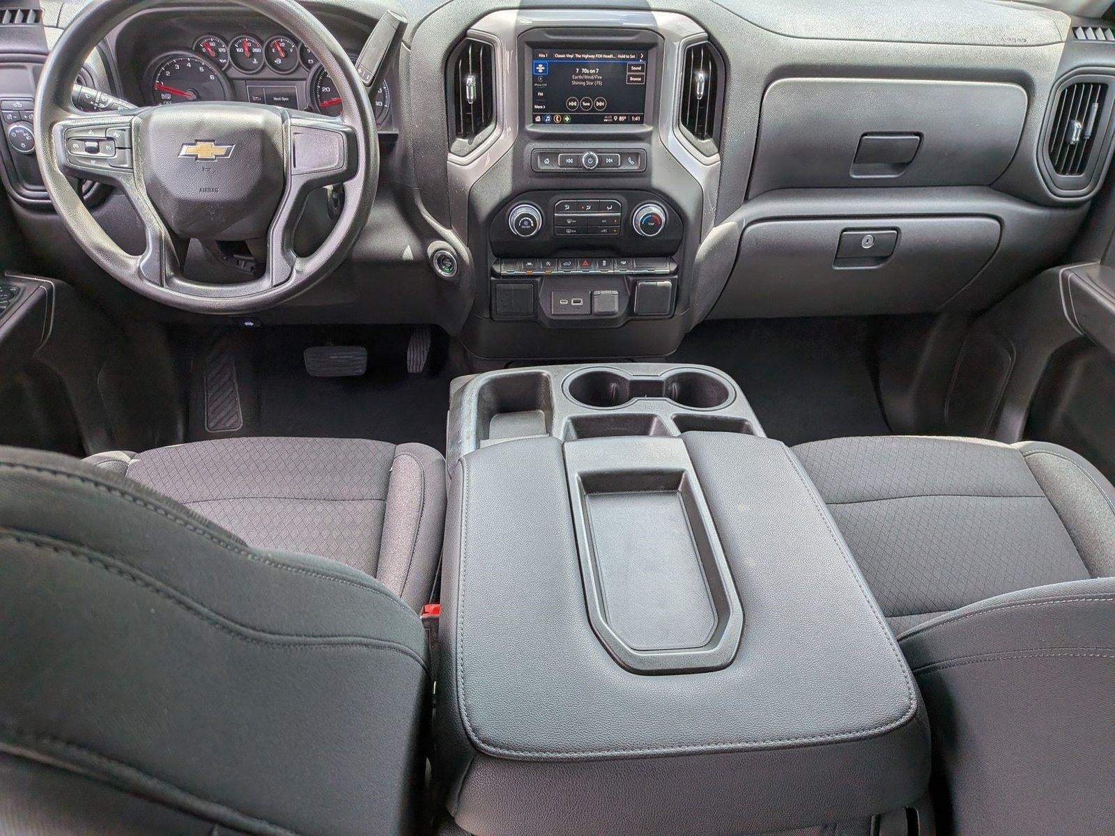 2022 Chevrolet Silverado 1500 Crew Cab Short Box 2-Wheel Drive Custom