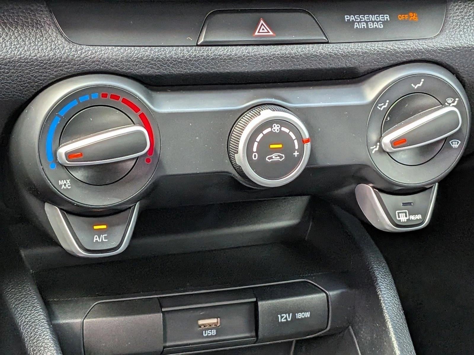 2023 Kia Rio LX IVT
