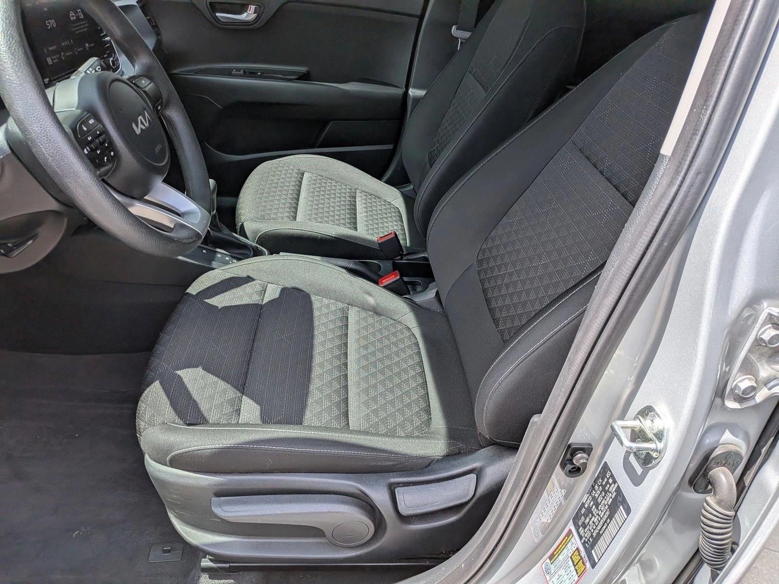 2023 Kia Rio LX IVT