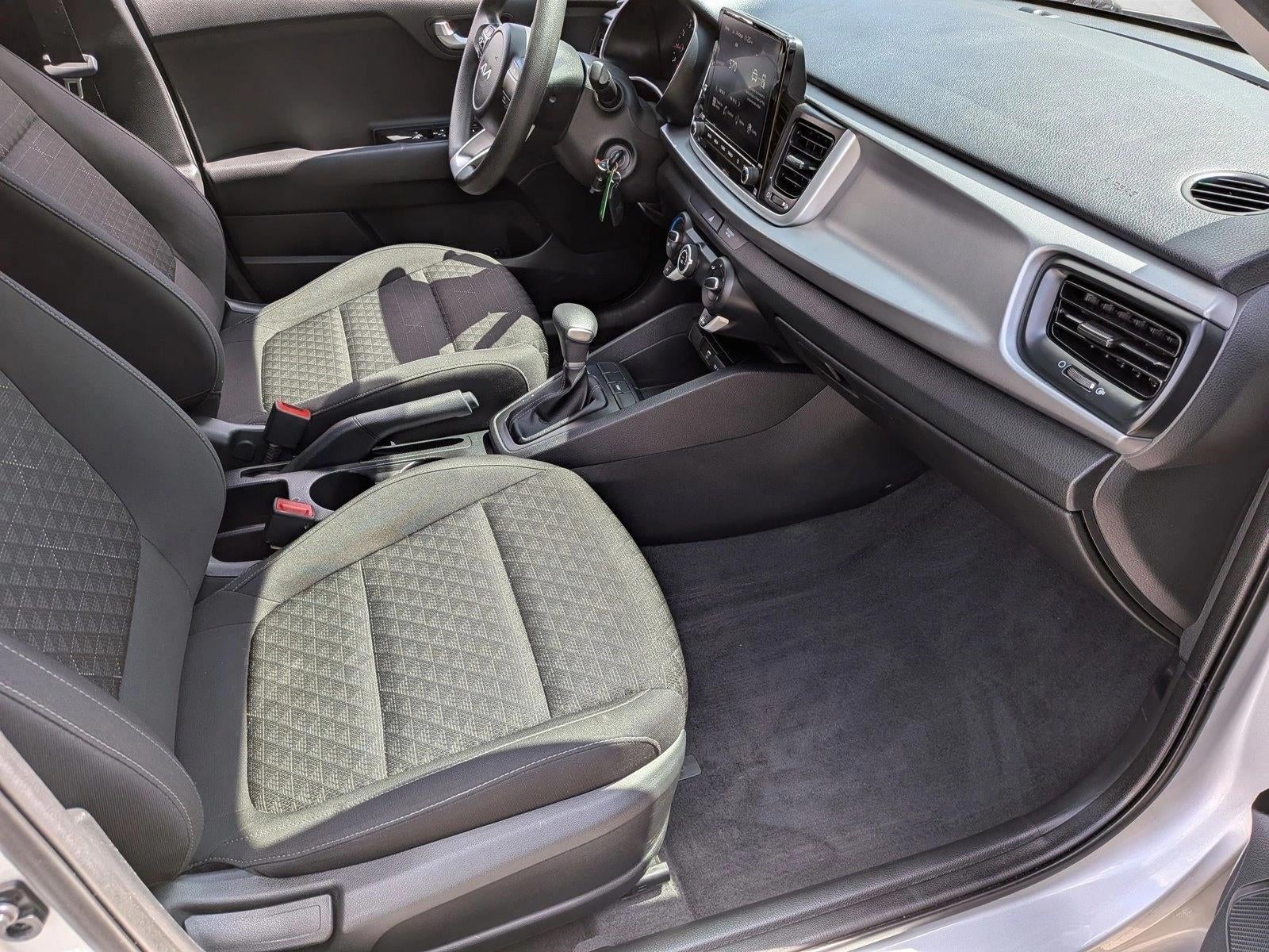 2023 Kia Rio LX IVT