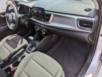 2023 Kia Rio LX IVT