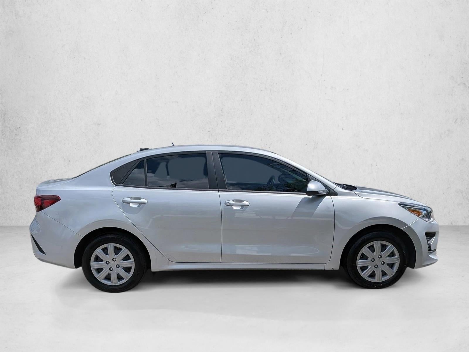 2023 Kia Rio LX IVT