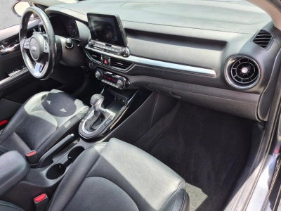 2021 Kia Forte EX IVT