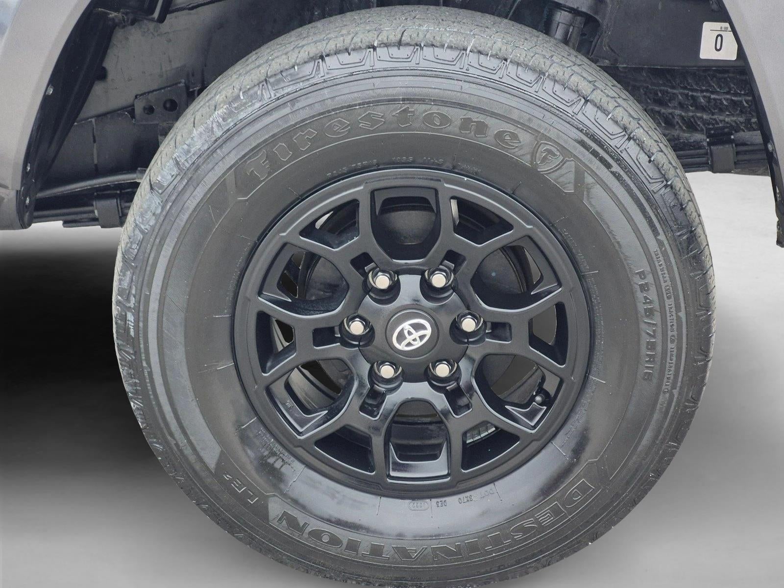 2022 Toyota Tacoma 2WD 2WD SR5 Double Cab 5' Bed V6 AT (GS)