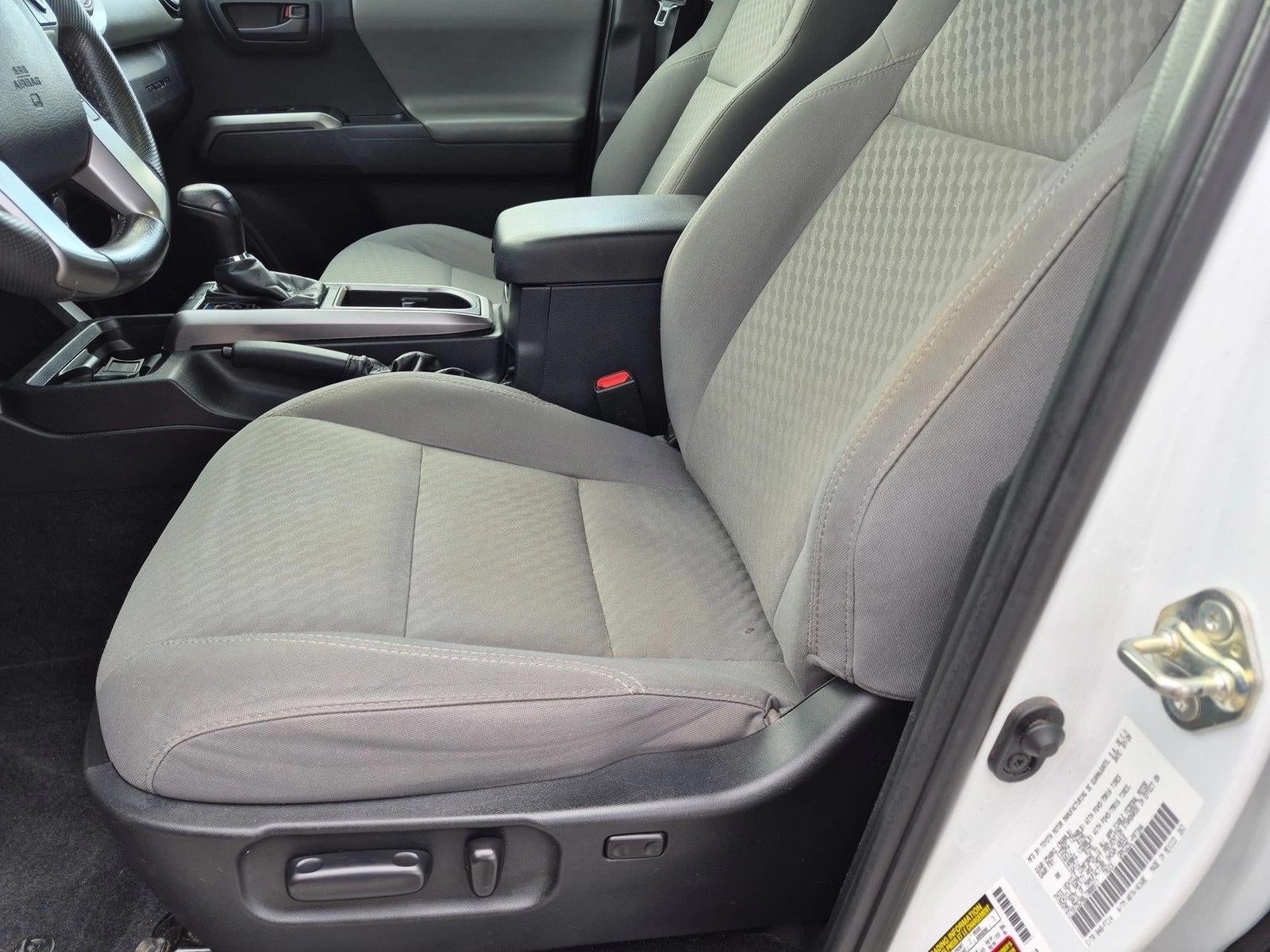2020 Toyota Tacoma 2WD 2WD SR5 Double Cab 5' Bed V6 AT (GS)