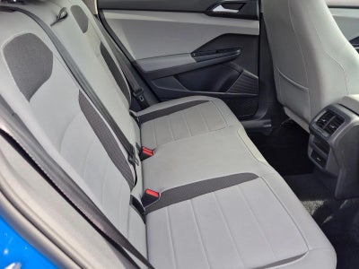 2022 Volkswagen Taos SE 4MOTION