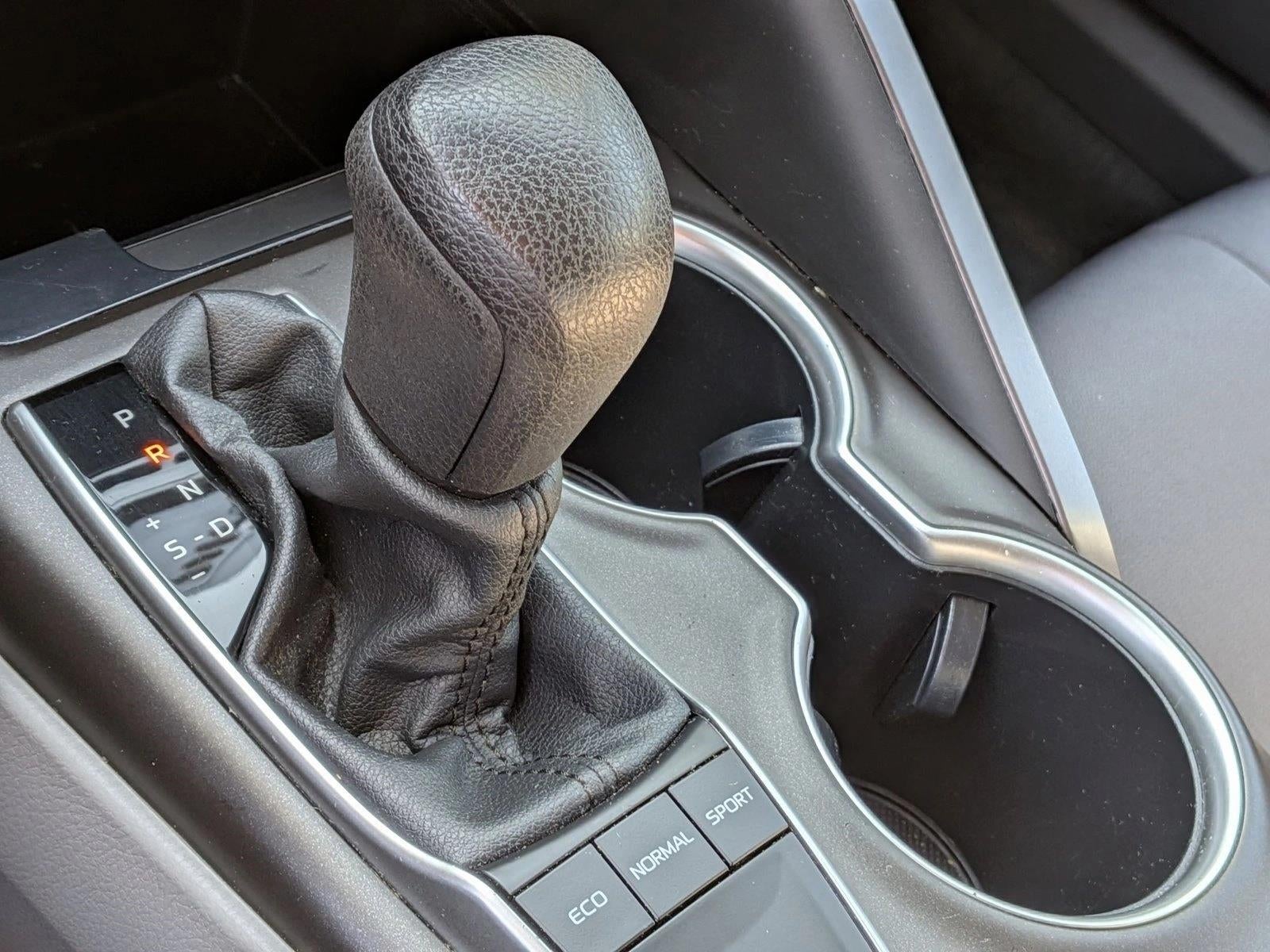 2023 Toyota Camry LE Auto (SE)