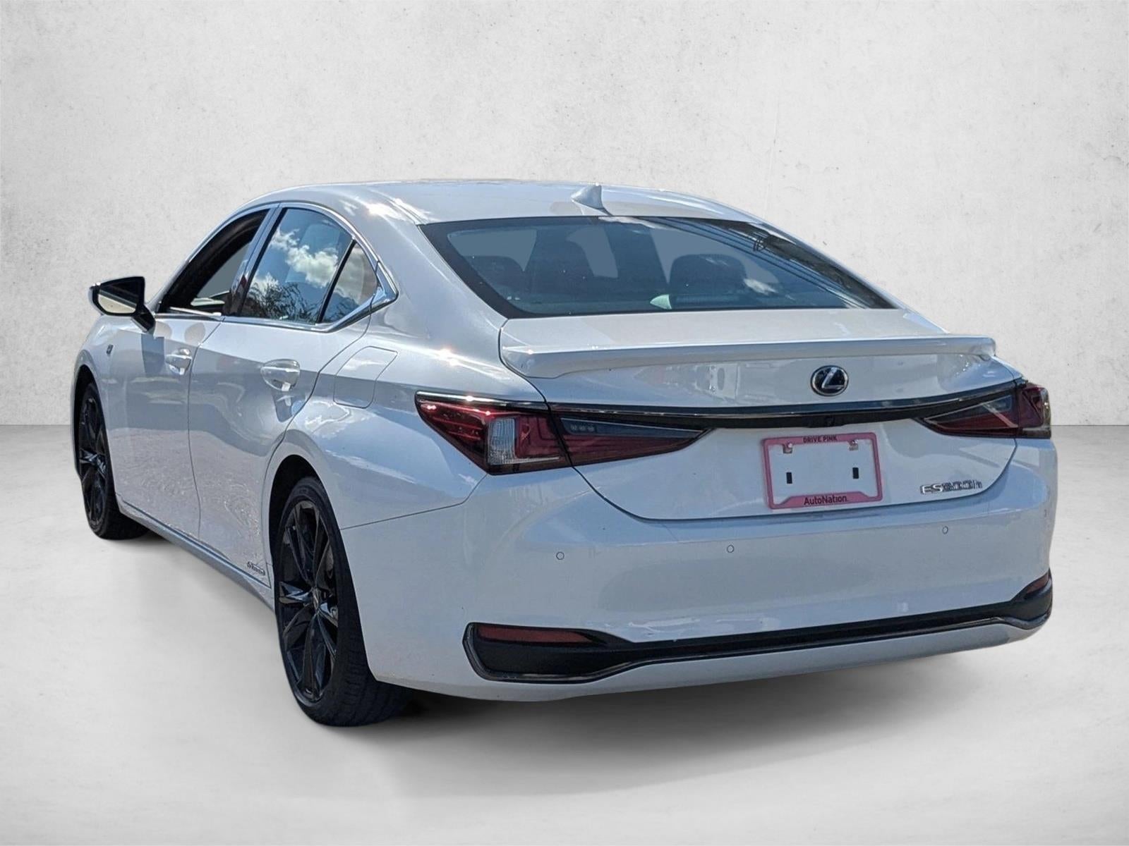 2022 Lexus ES 300h F SPORT FWD