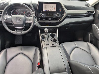 2023 Toyota Highlander XLE FWD (Natl)