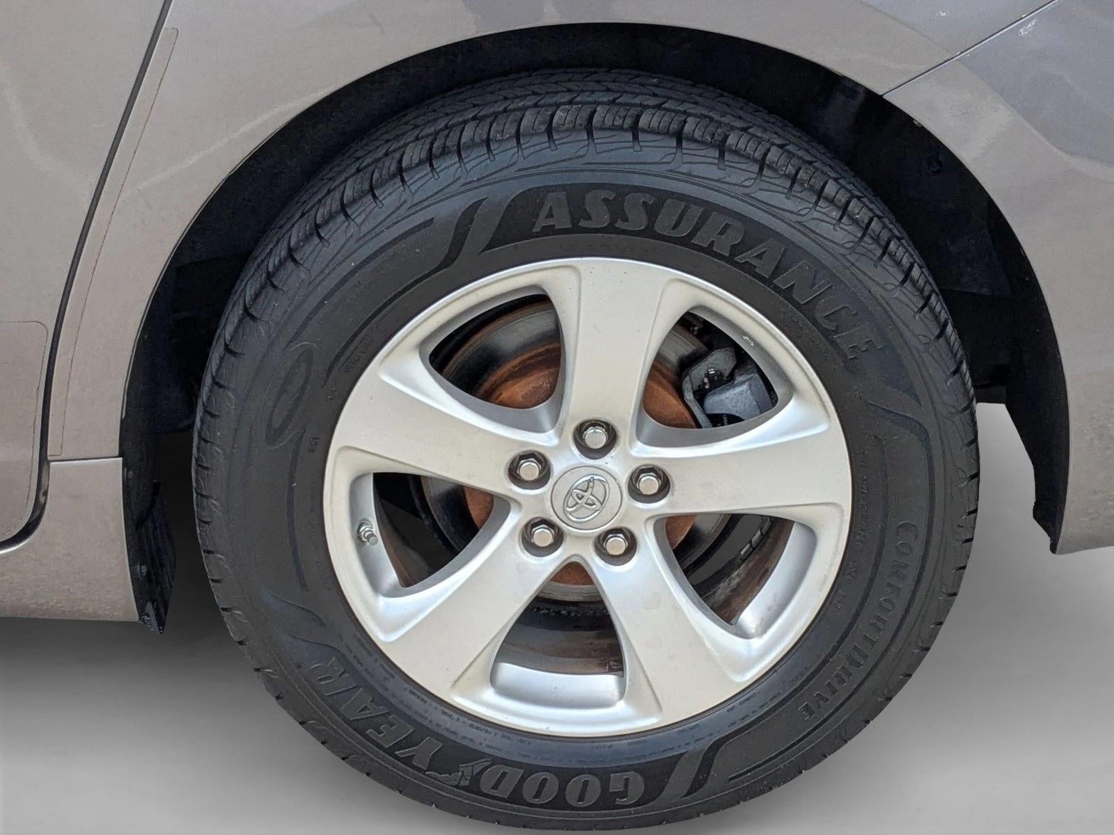 2017 Toyota Sienna LE FWD 8-Passenger (Natl)