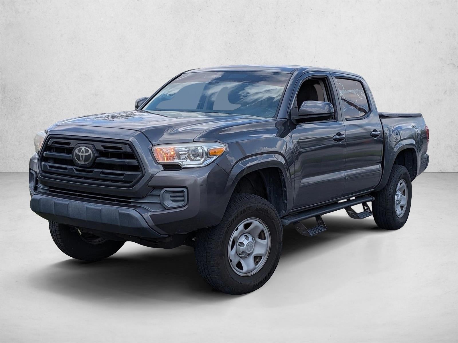 2018 Toyota Tacoma SR Double Cab 5' Bed I4 4x2 AT (GS)