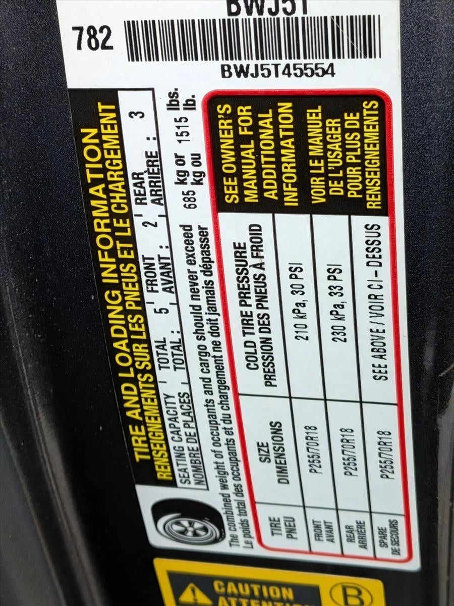 2015 Toyota Tundra 2WD Truck 2WD Double Cab Standard Bed 5.7L V8 SR5 (Natl)