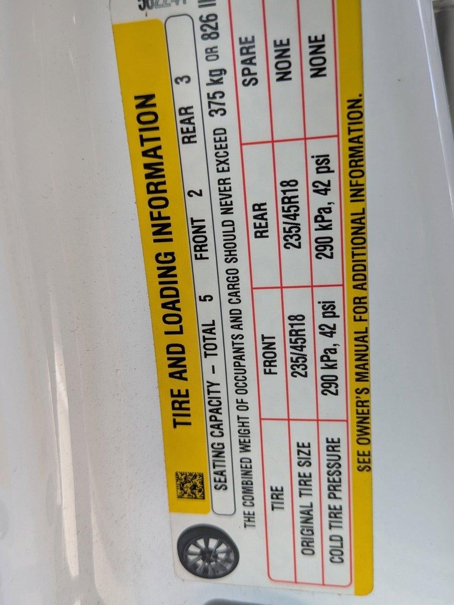 2023 Tesla Model 3 RWD