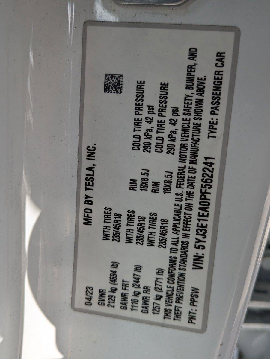 2023 Tesla Model 3 RWD