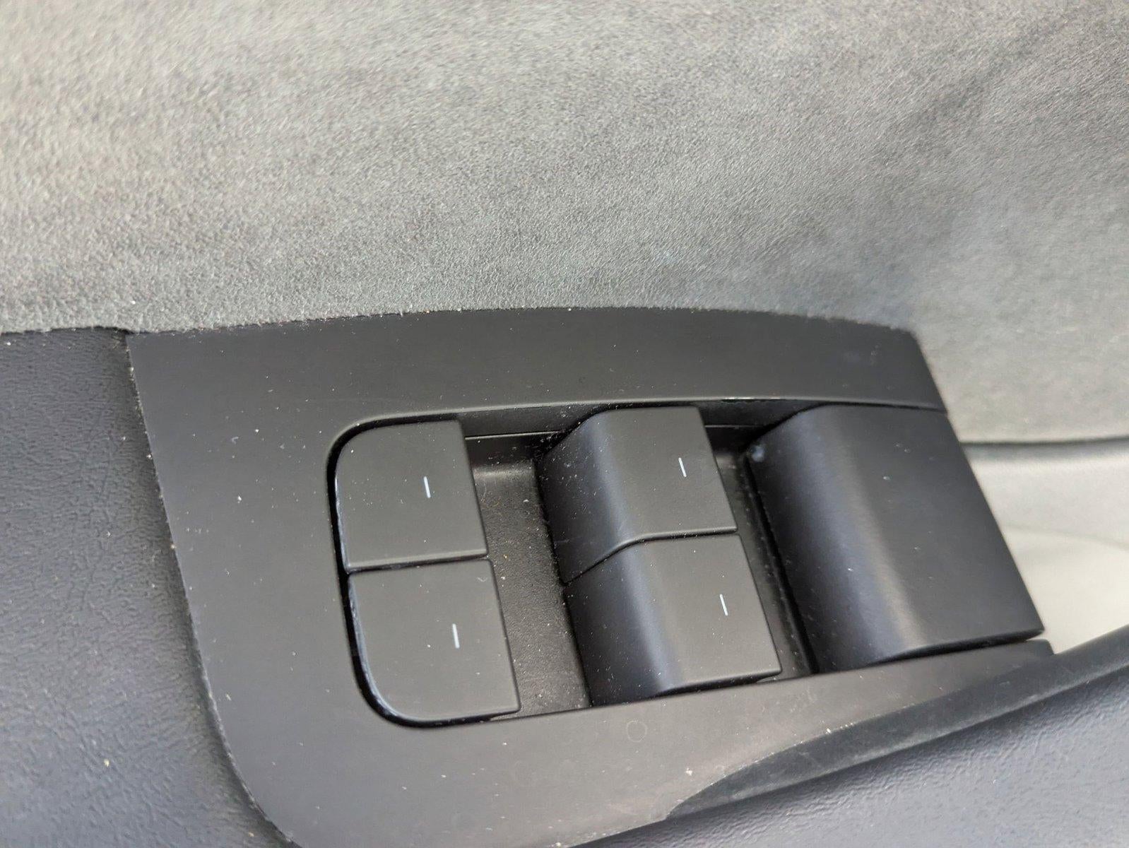 2023 Tesla Model 3 RWD