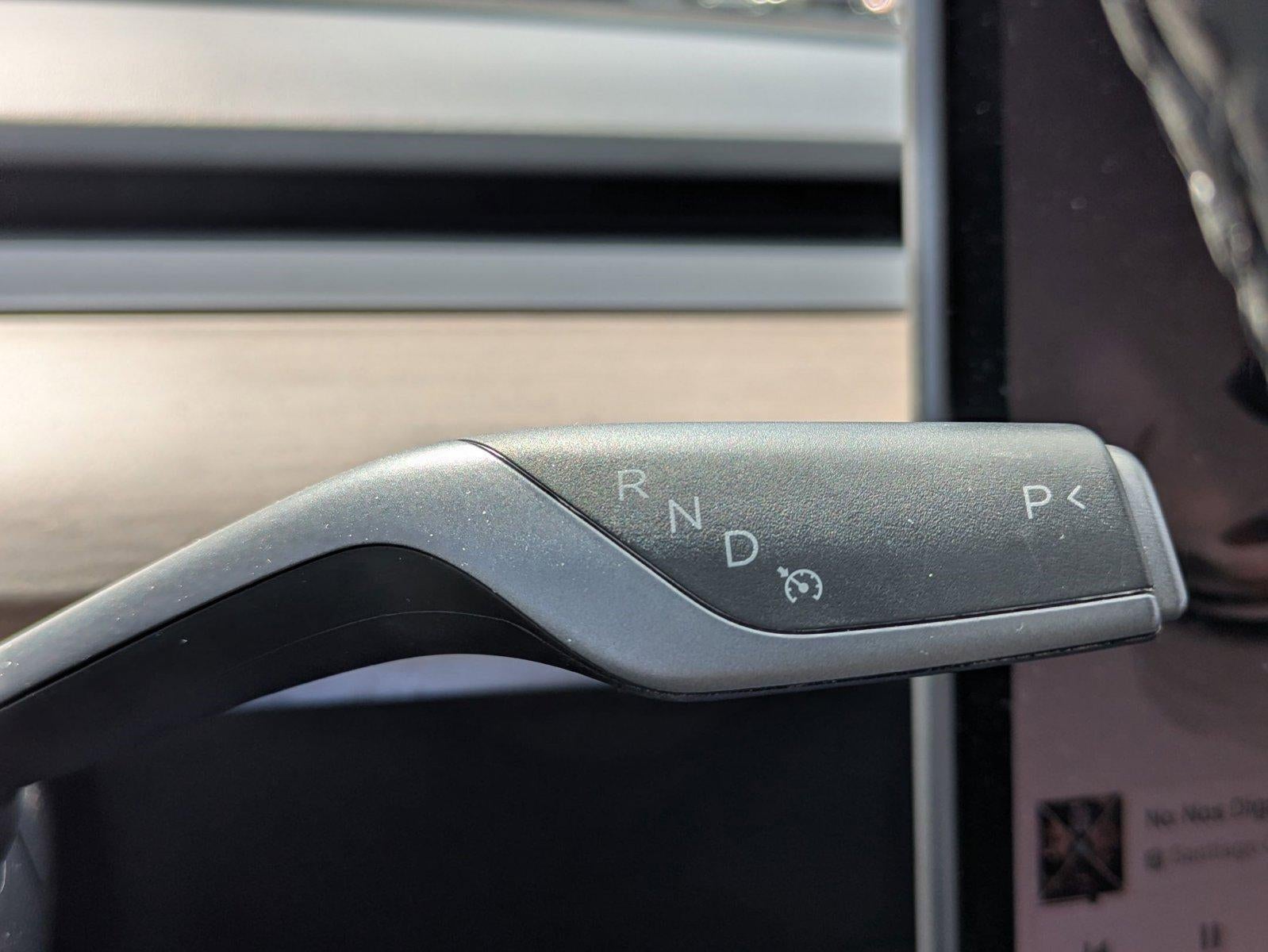 2023 Tesla Model 3 RWD