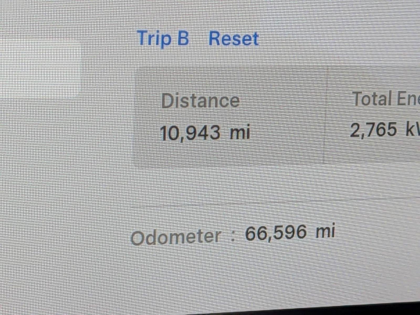 2021 Tesla Model 3 Standard Range Plus RWD