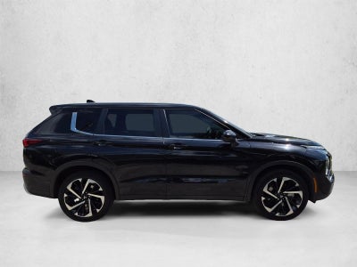 2023 Mitsubishi Outlander SE Black Edition FWD