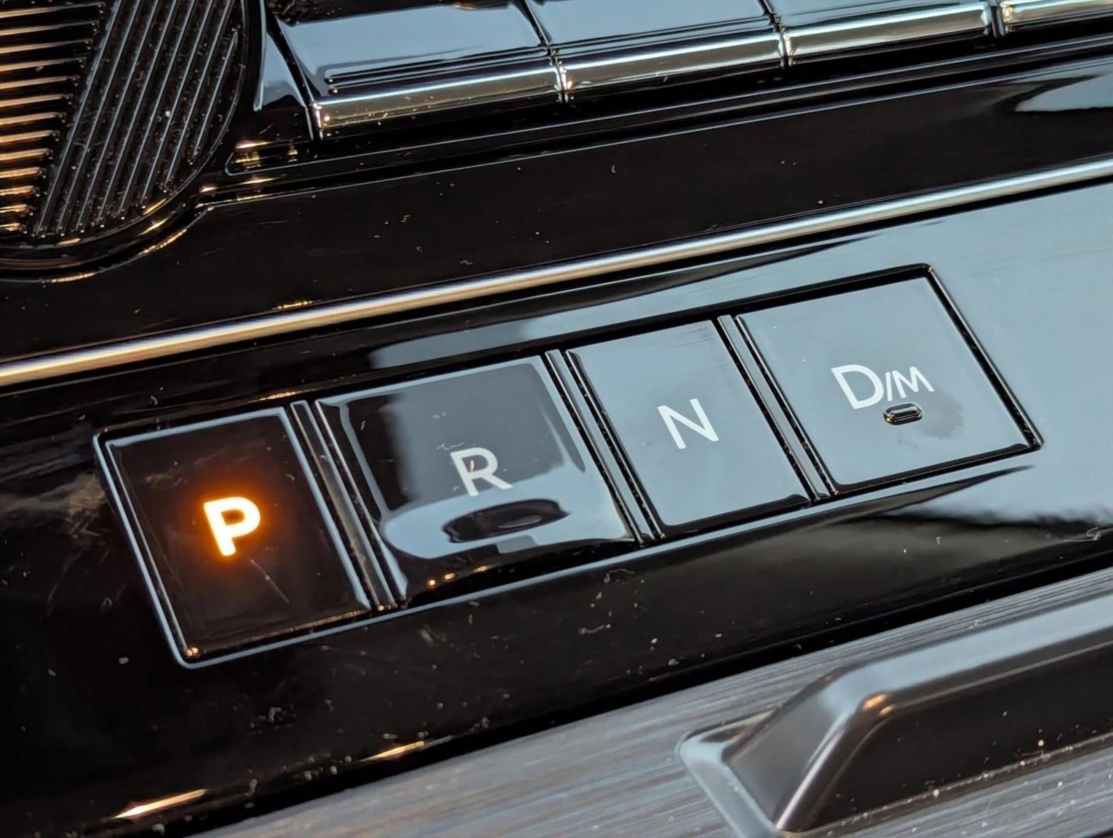 2025 Nissan Armada 4x2 SV